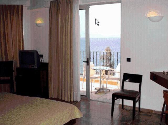 Thalassa Hotel Loutra Edipsou  Ruang foto